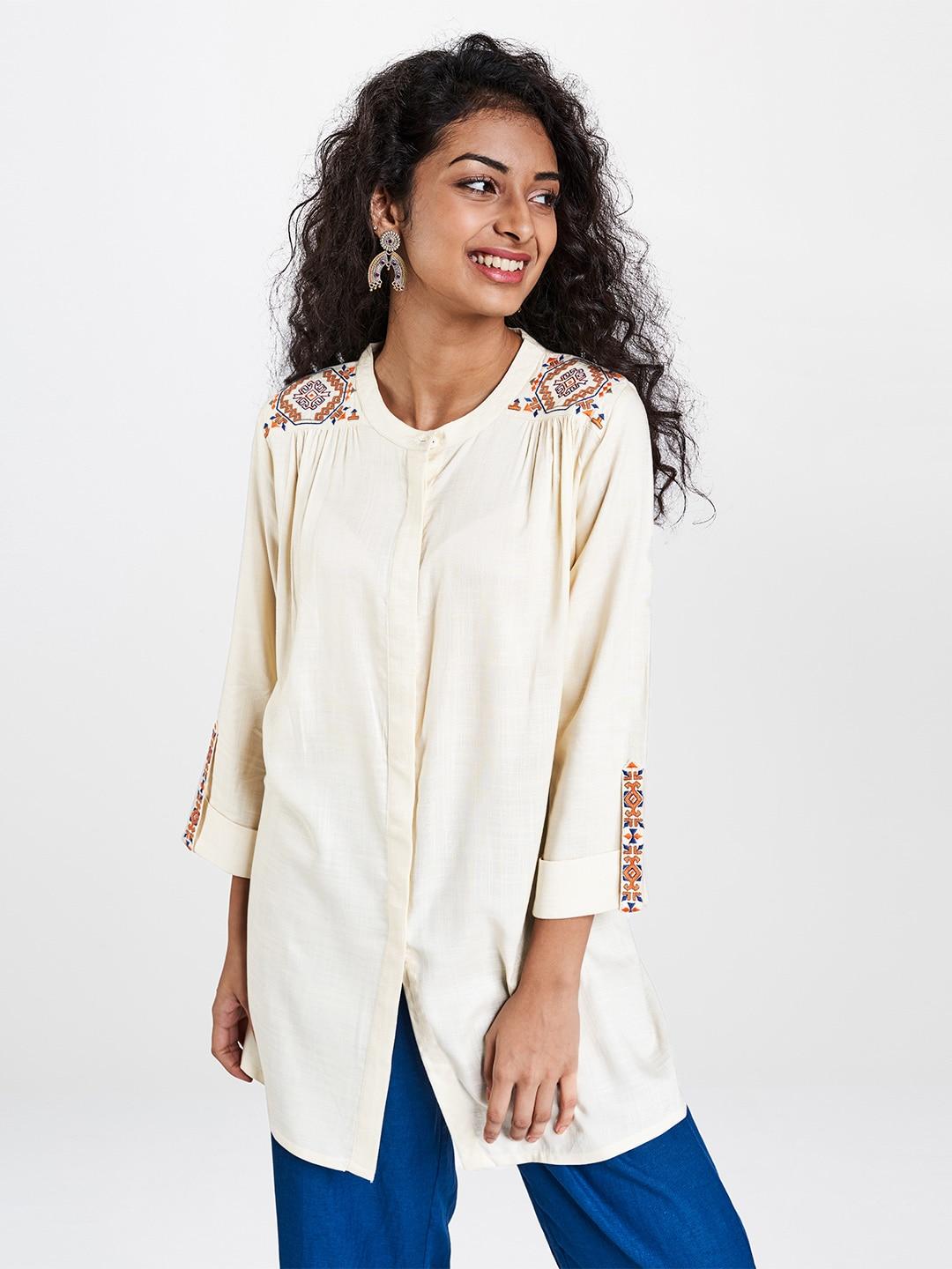 Global Desi Women Off-White Ecovero Embroidered Detail Tunic
