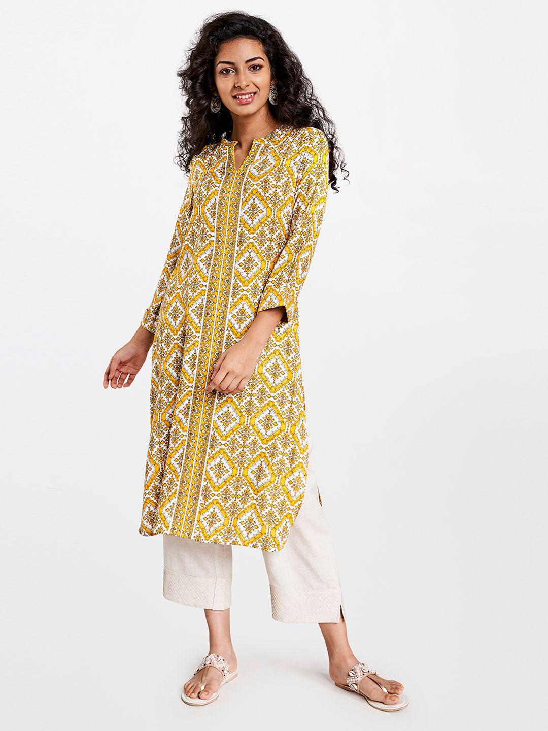 global-desi-women-mustard-yellow-&-white-ecovero-printed-straight-kurta
