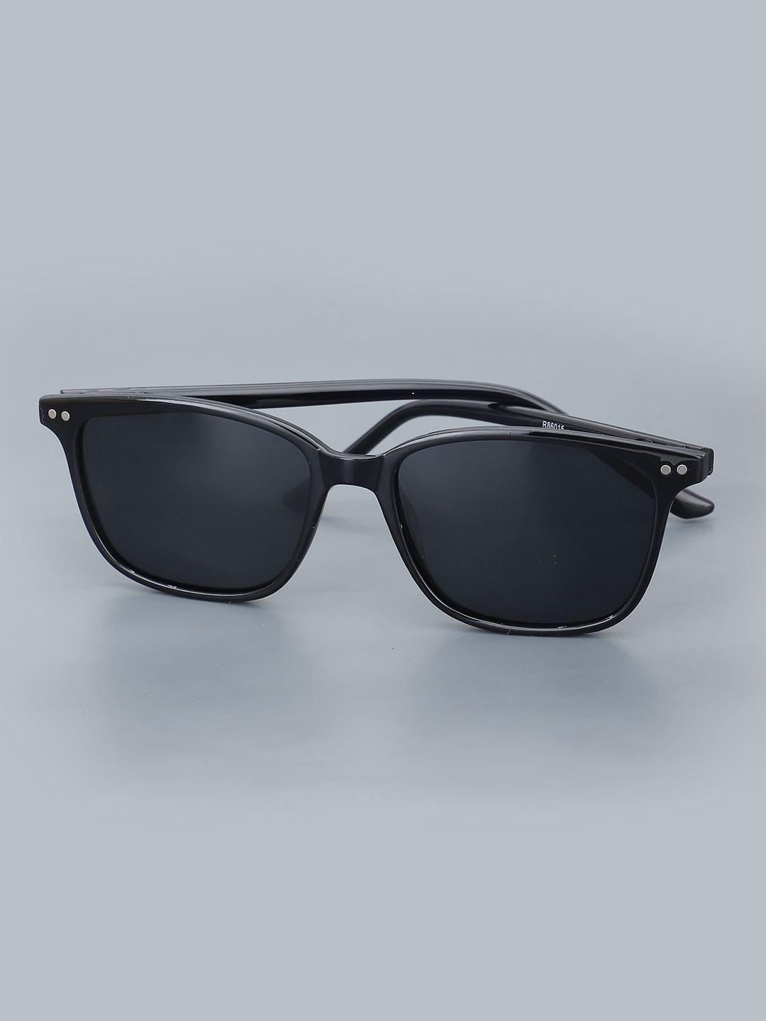 Carlton London Unisex Polarised Square Sunglasses R86015