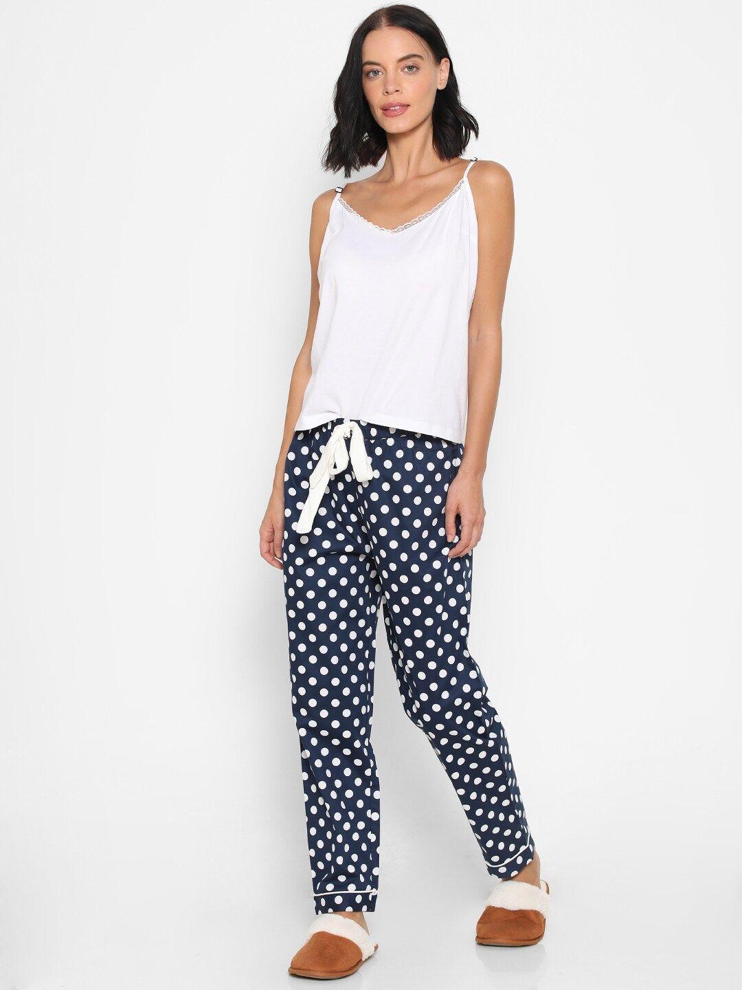 forever-21-women-white-&-navy-blue-solid-night-suit
