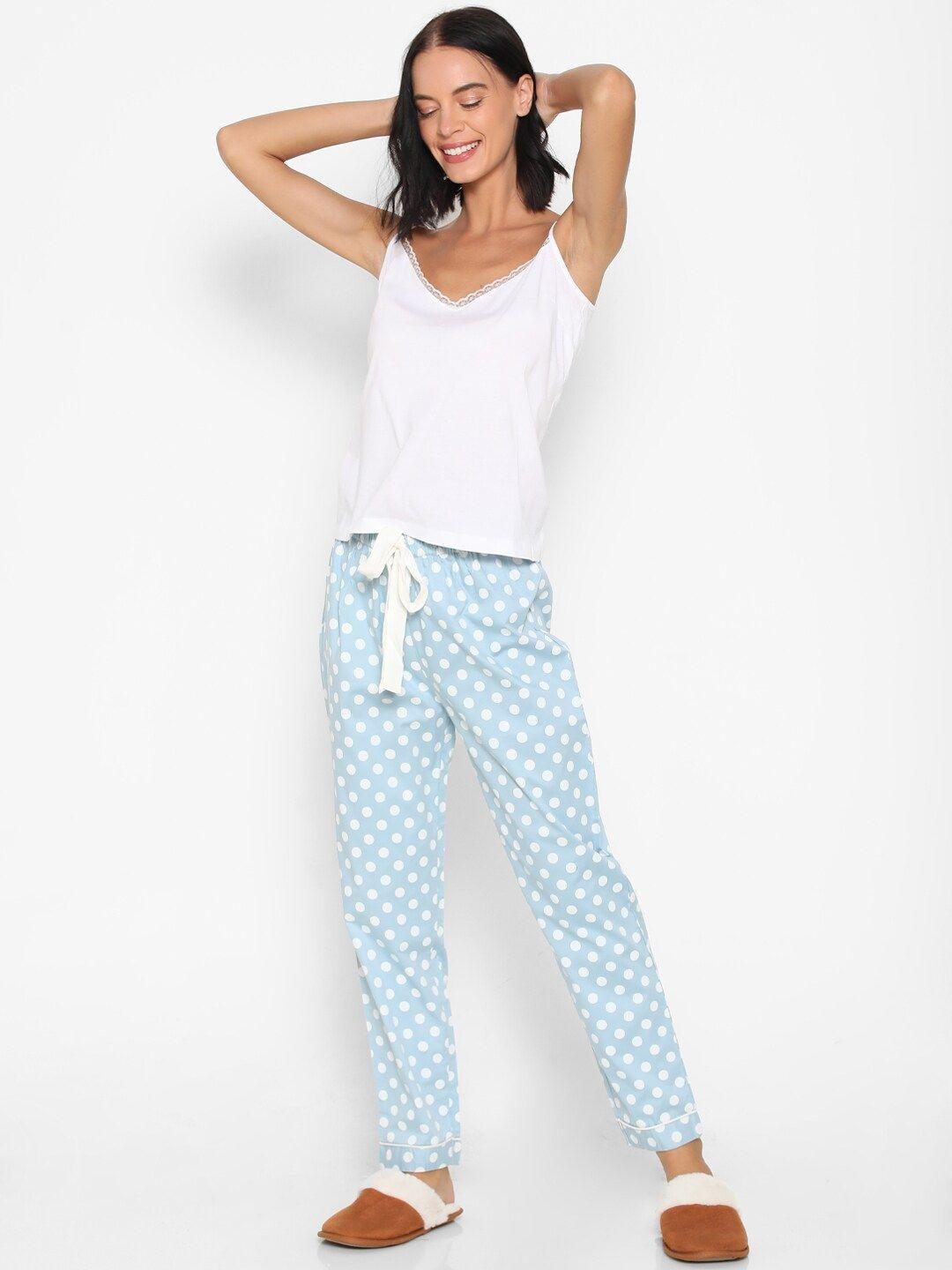 forever-21-women-white-&-blue-solid-night-suit