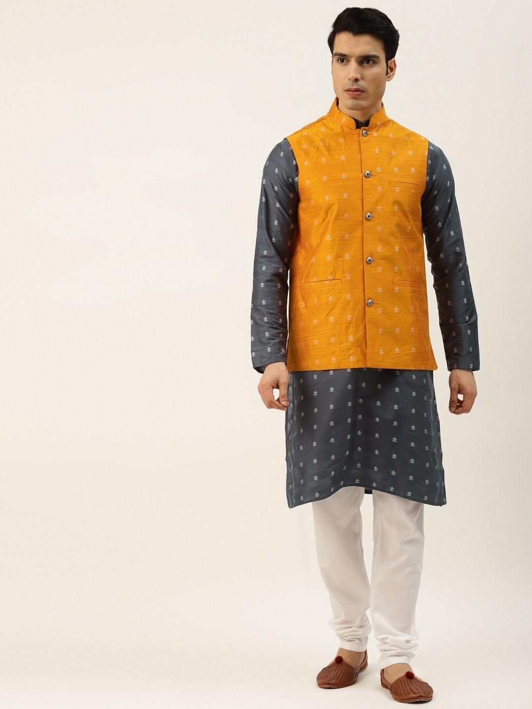 sojanya-men-charcoal-grey-&-off-whtie-ethnic-motifs-kurta-with-churidar-&-nehru-jacket
