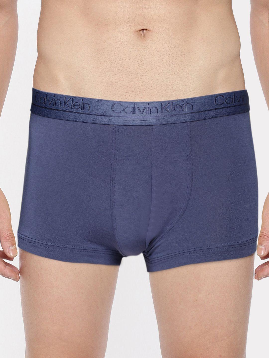 calvin-klein-underwear-men-navy-blue-solid-low-rise-trunks-nb24547z6-7z6