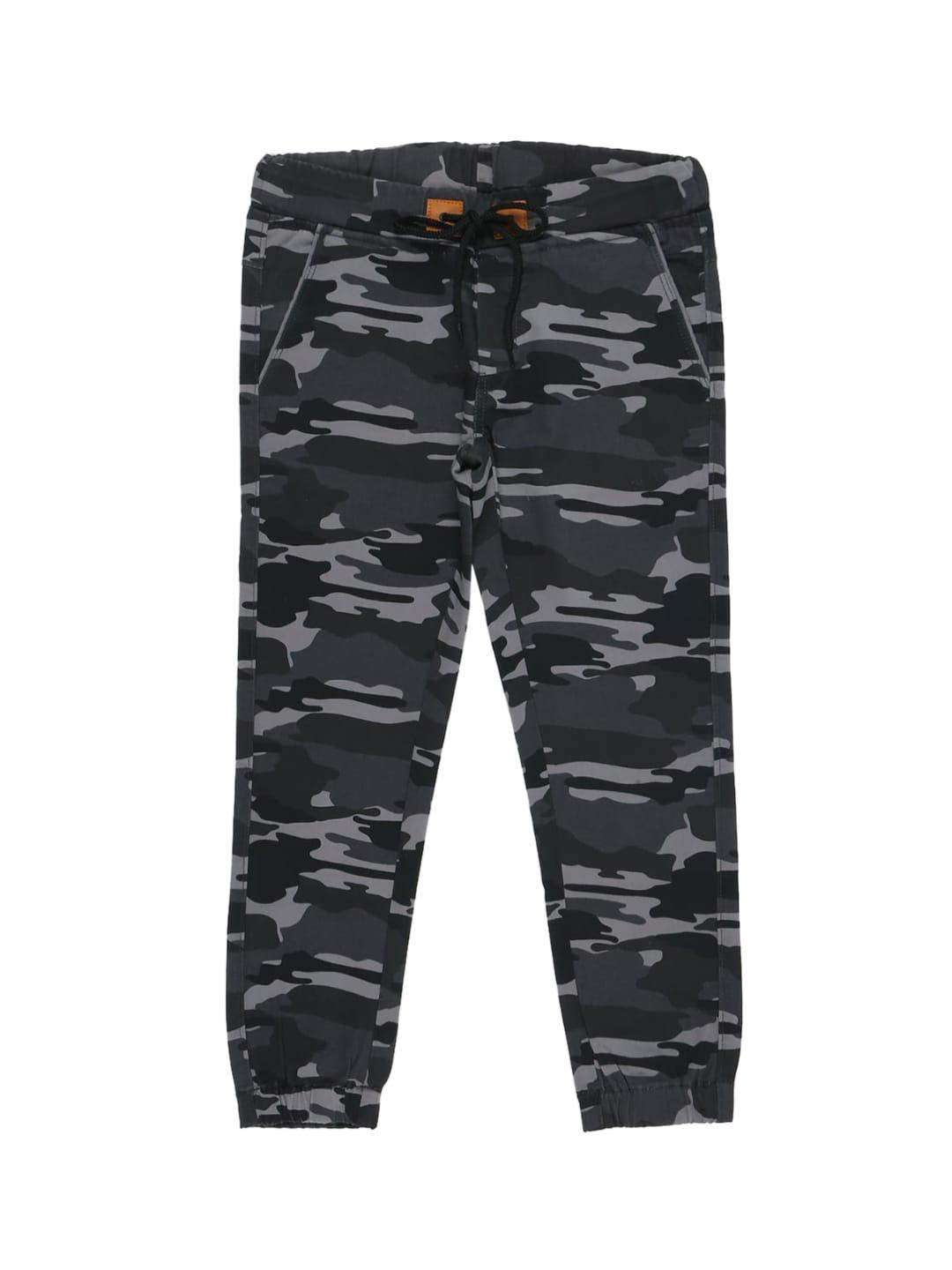 Urbano Juniors Boys Grey & Black Camouflage Printed Slim Fit Joggers Trousers