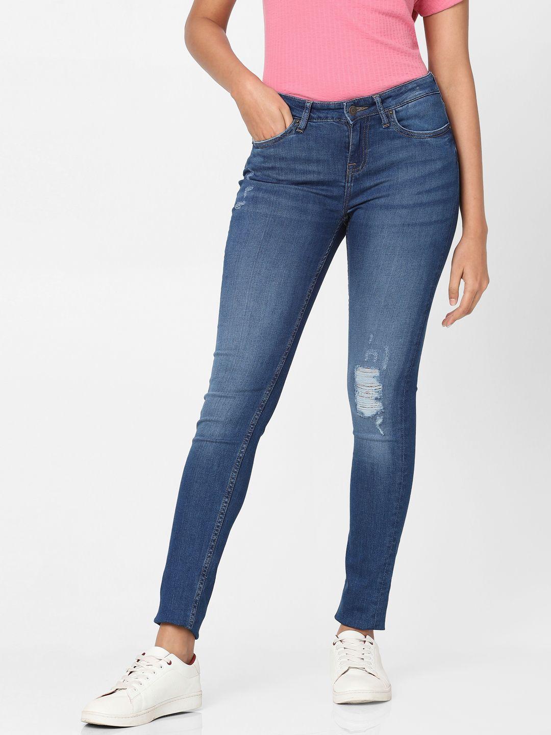 vero-moda-women-blue-skinny-fit-mildly-distressed-mid-rise--stretchable-light-fade-jeans