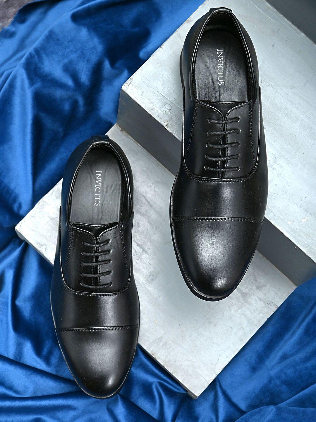INVICTUS Men Black Solid Formal Oxford Shoes