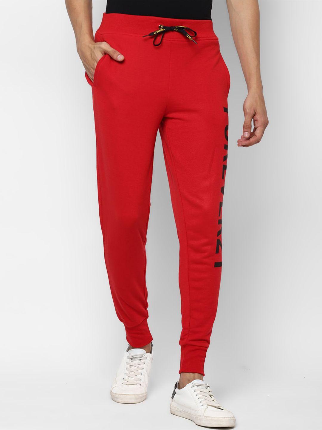 forever-21-men-red-&-black-typography-printed-joggers