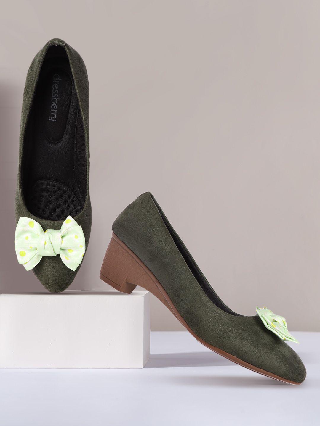 DressBerry Olive Green Wedge Pumps with Bows
