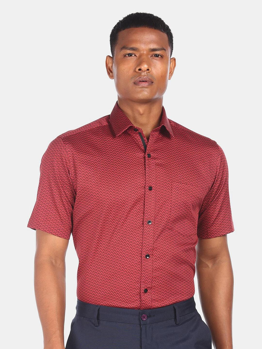 arrow-men-red-chevron-printed-pure-cotton-casual-shirt