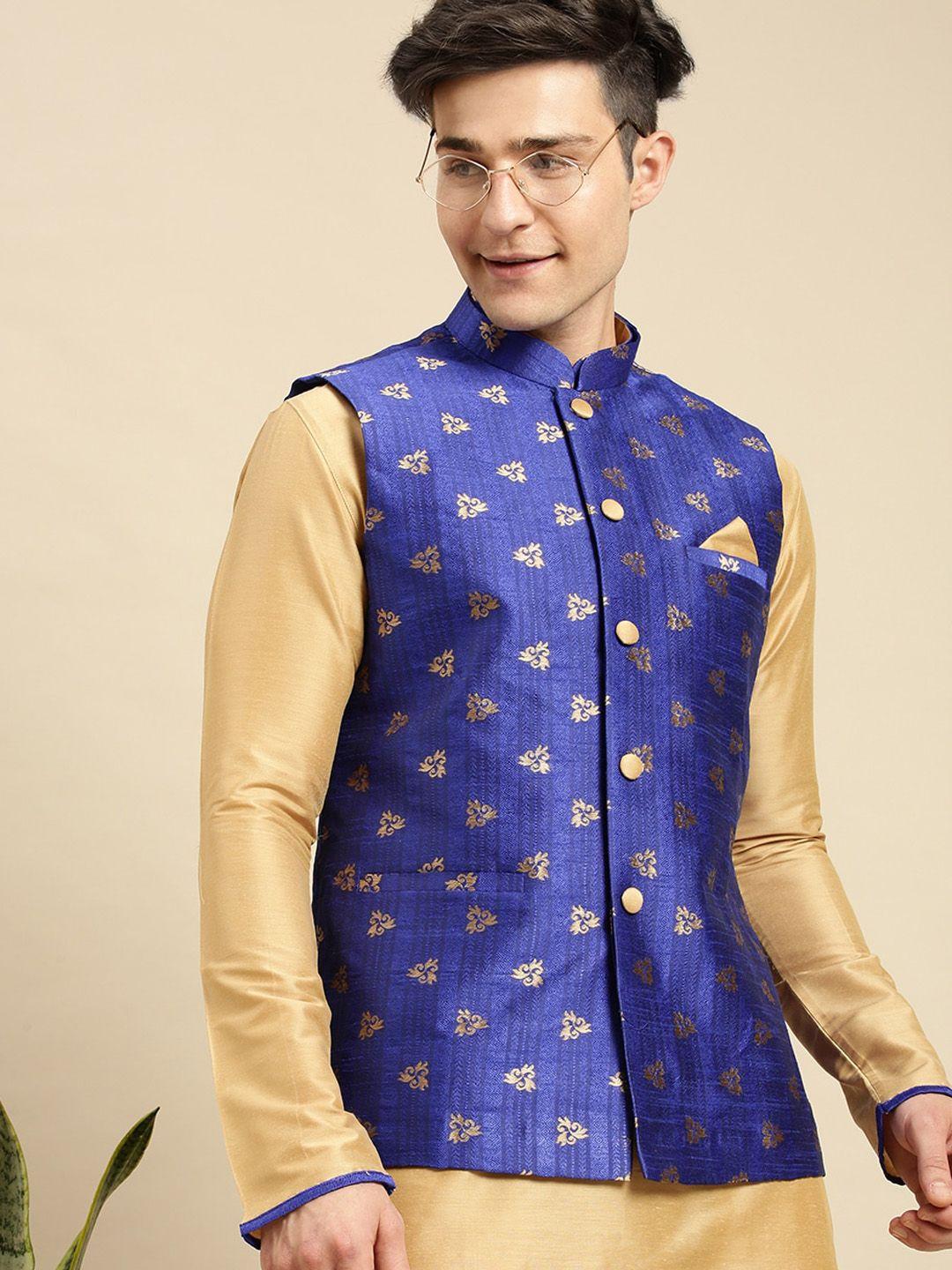 sanwara-men-beige-kurta-with-churidar-&-nehru-jacket
