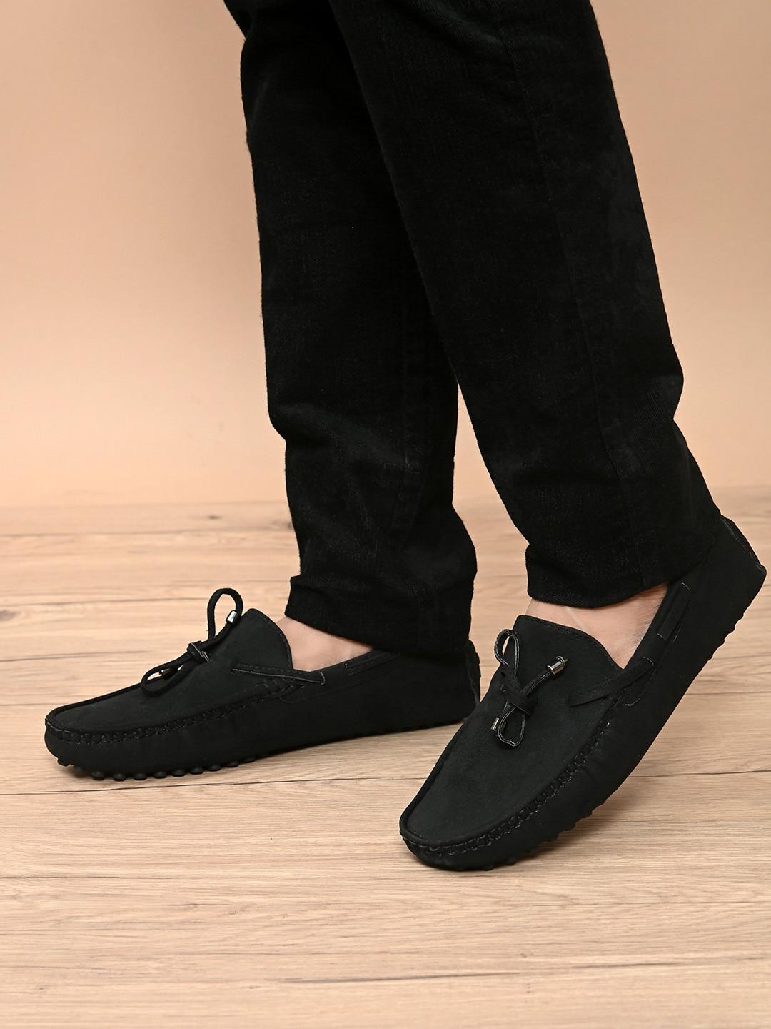 San Frissco Men Black PU Loafers With Bow