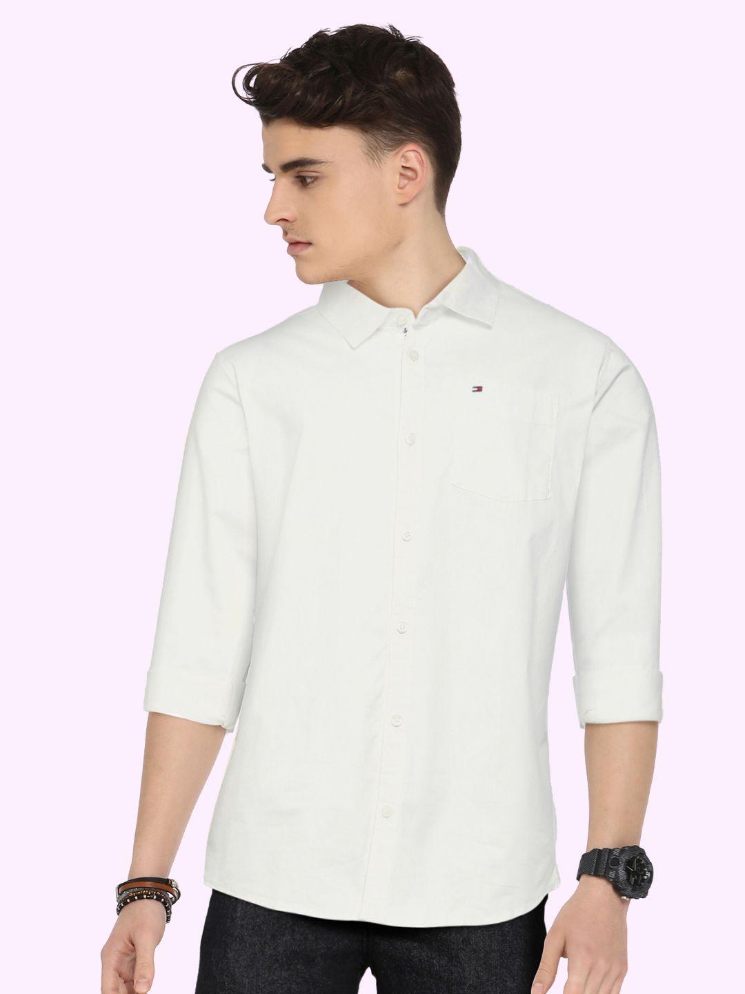 Tommy Hilfiger Boys White Regular Fit Solid Opaque Tonal Logo Stretchable Casual Shirt