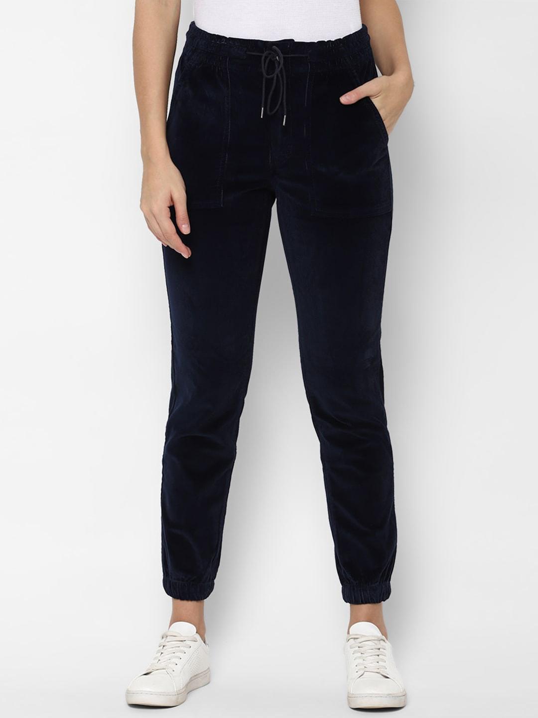 AMERICAN EAGLE OUTFITTERS Women Navy Blue Solid Slim-Fit Joggers