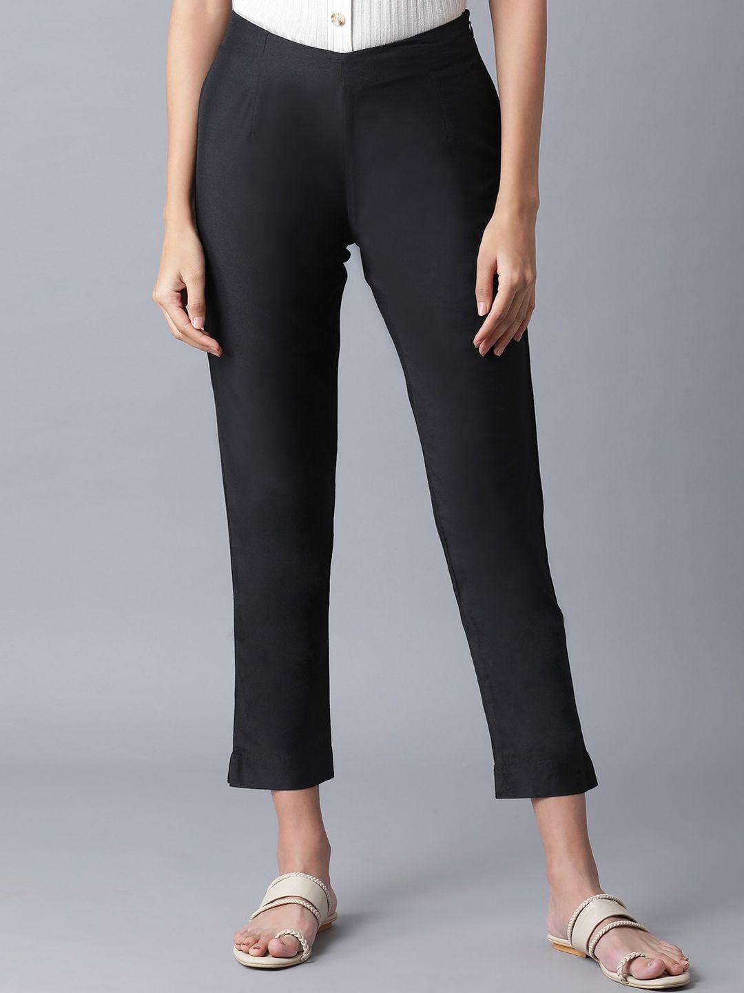 w-women-black-slim-fit-cropped-trousers