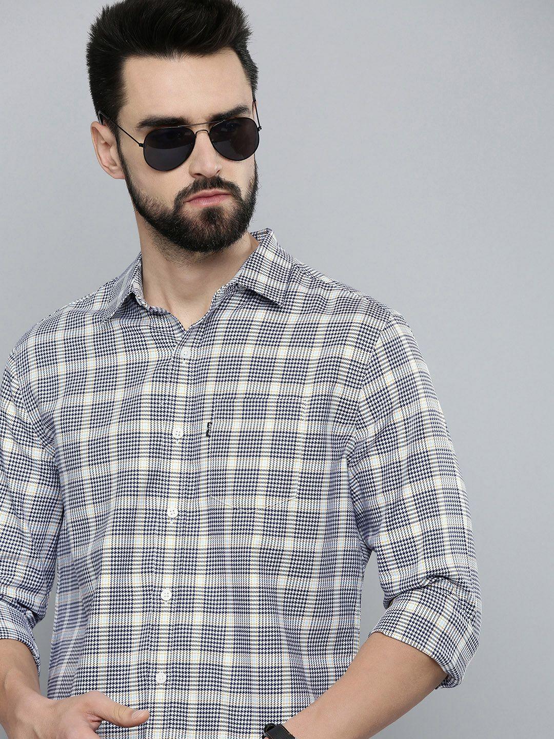 levis-men-white-slim-fit-checked-casual-shirt