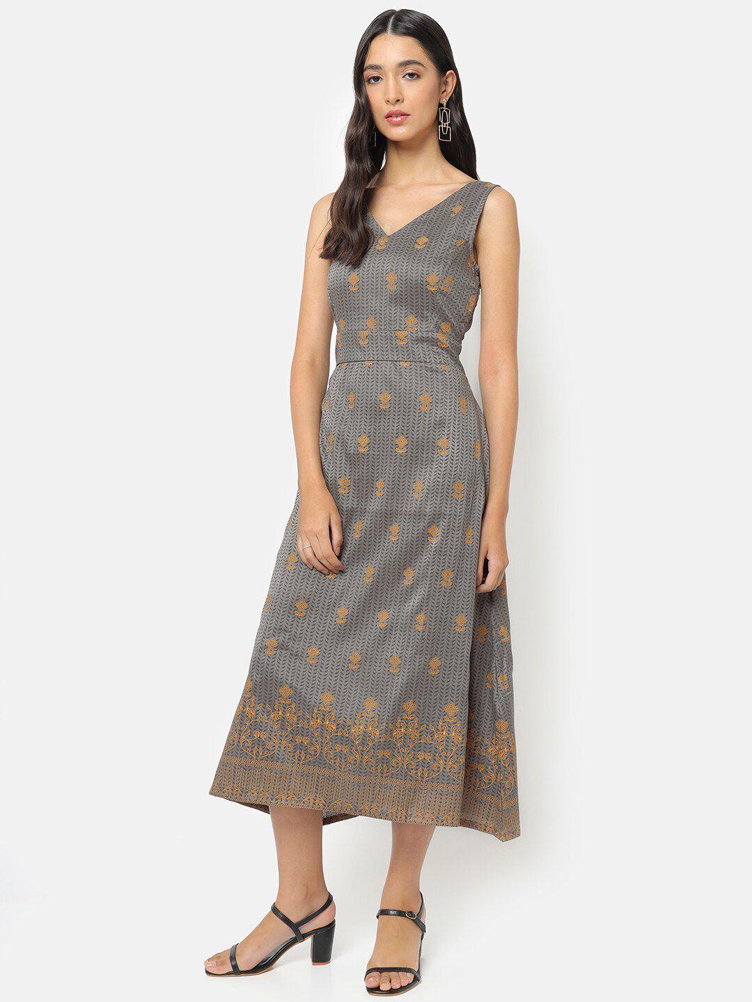 saaki-grey-ethnic-motifs-cotton-midi--dress