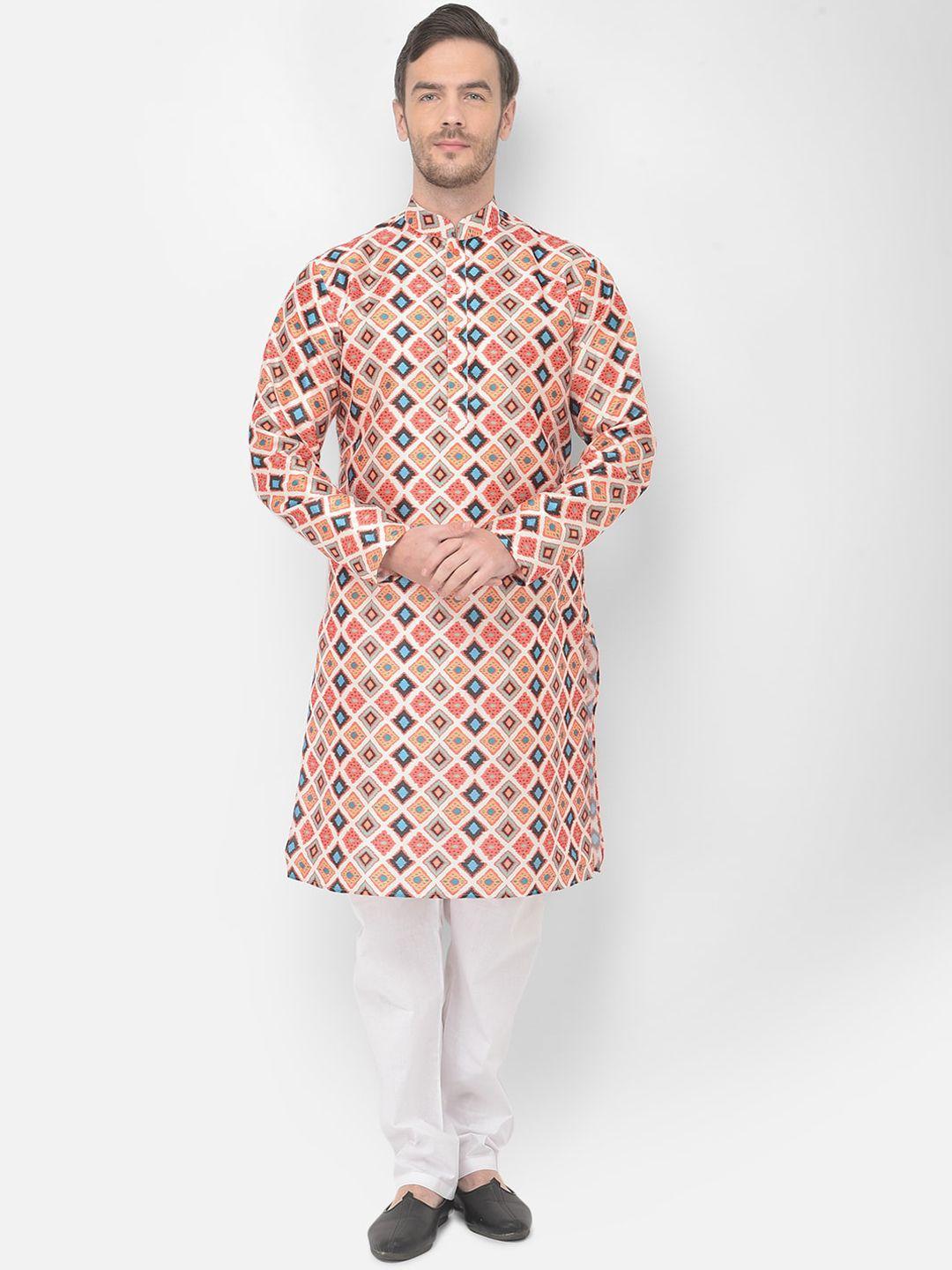 SG LEMAN Men Cream-Coloured Printed Raw Silk Kurta with Pyjamas