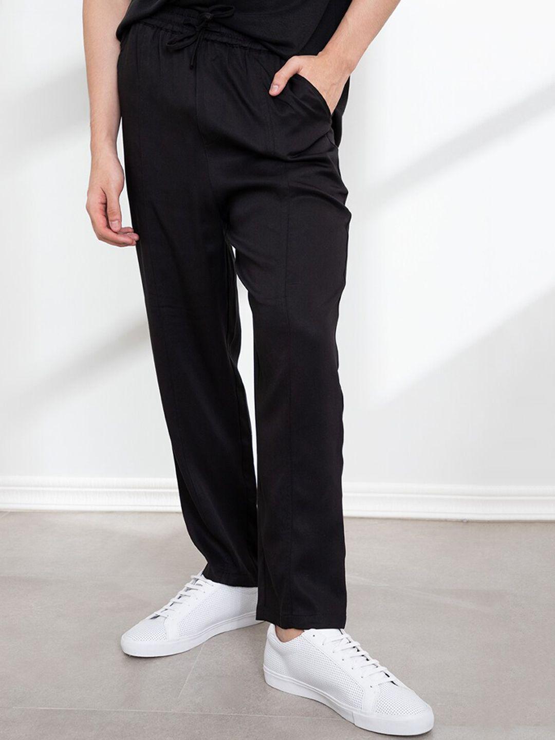 origin-by-zalora-men-black-solid-regular-trousers