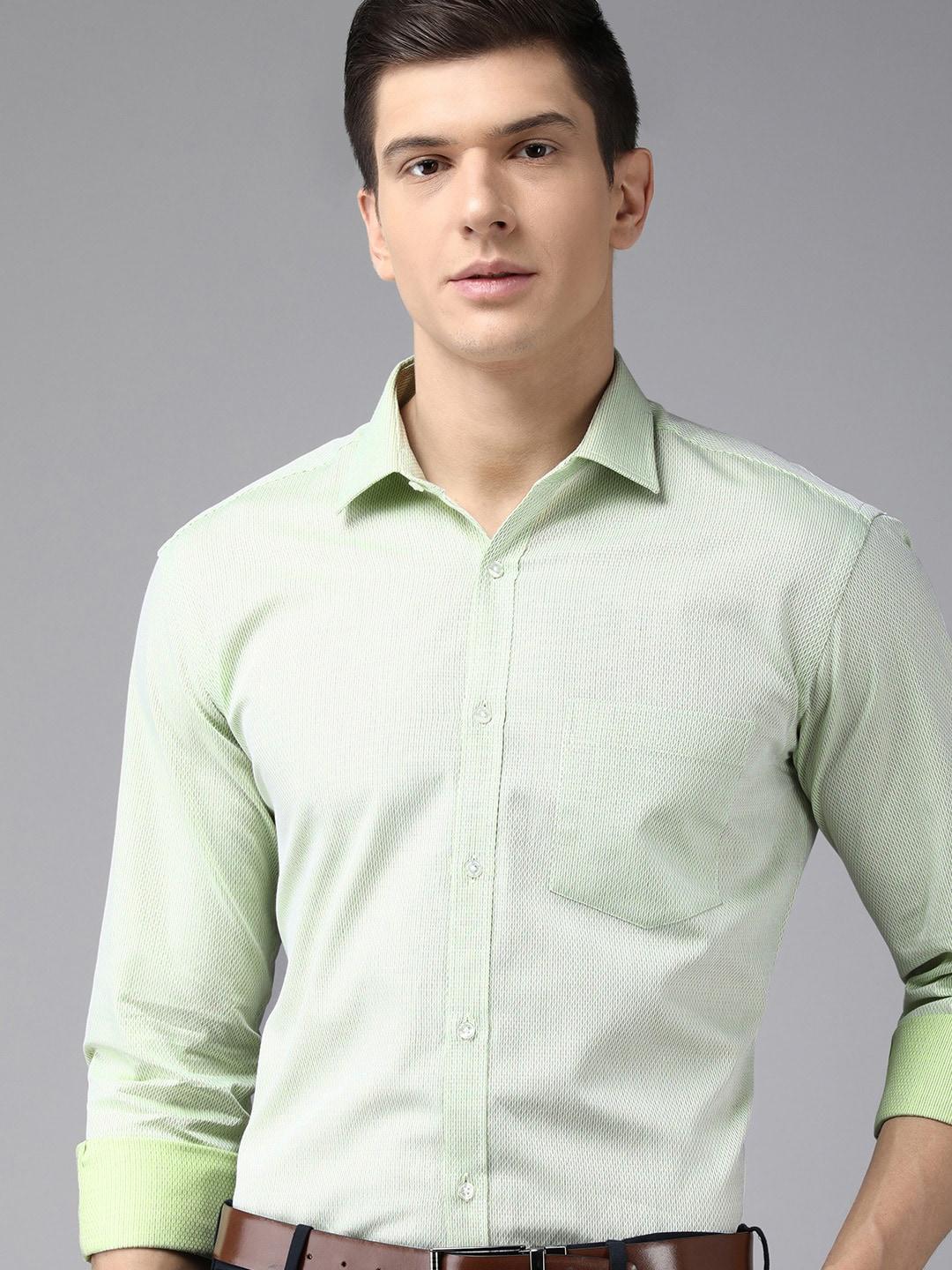 Park Avenue Men Green Textured Slim Fit Formal Shirt