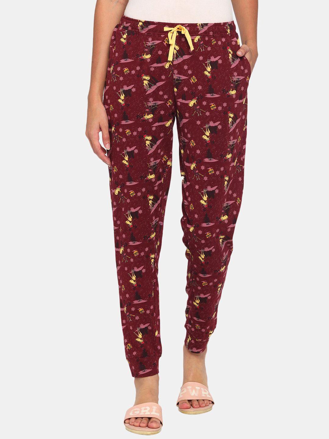 Zivame Women Maroon & Yellow Reindeer Print Knitted Cotton Lounge Joggers