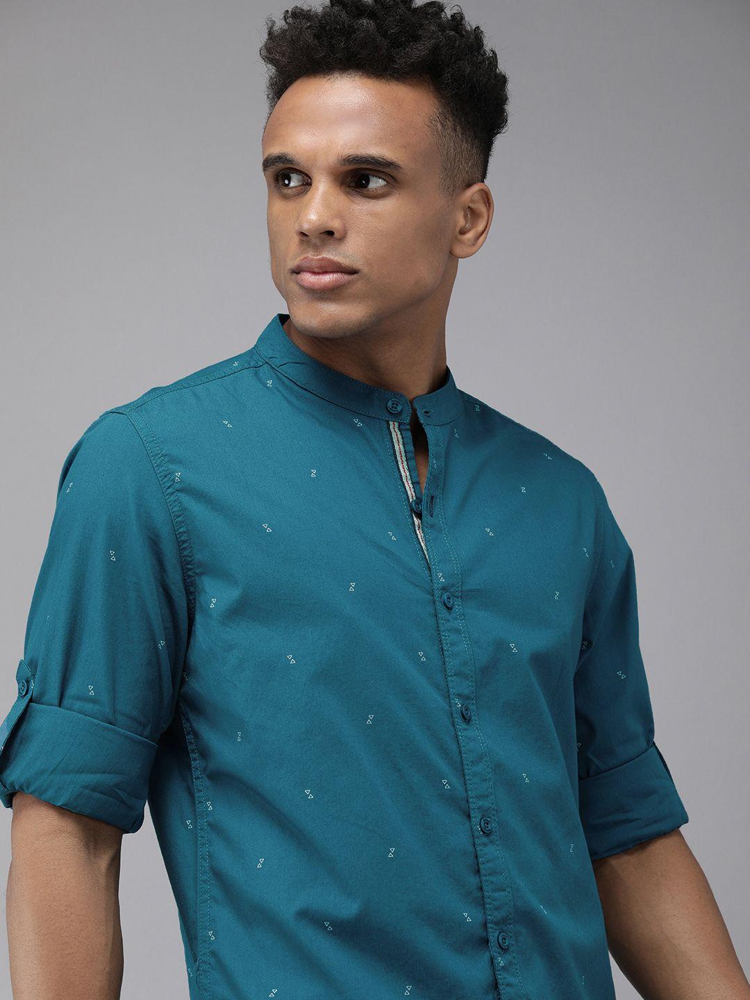 the-roadster-lifestyle-co-men-teal-blue-printed-casual-shirt