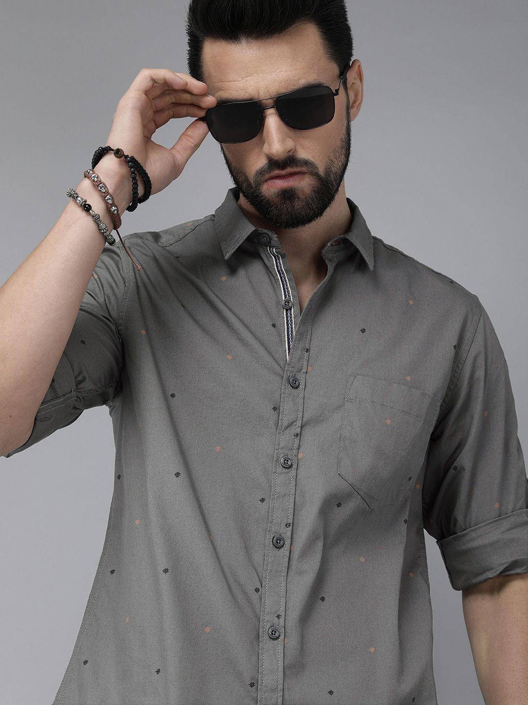 roadster-men-grey-geometric-printed-pure-cotton-casual-shirt