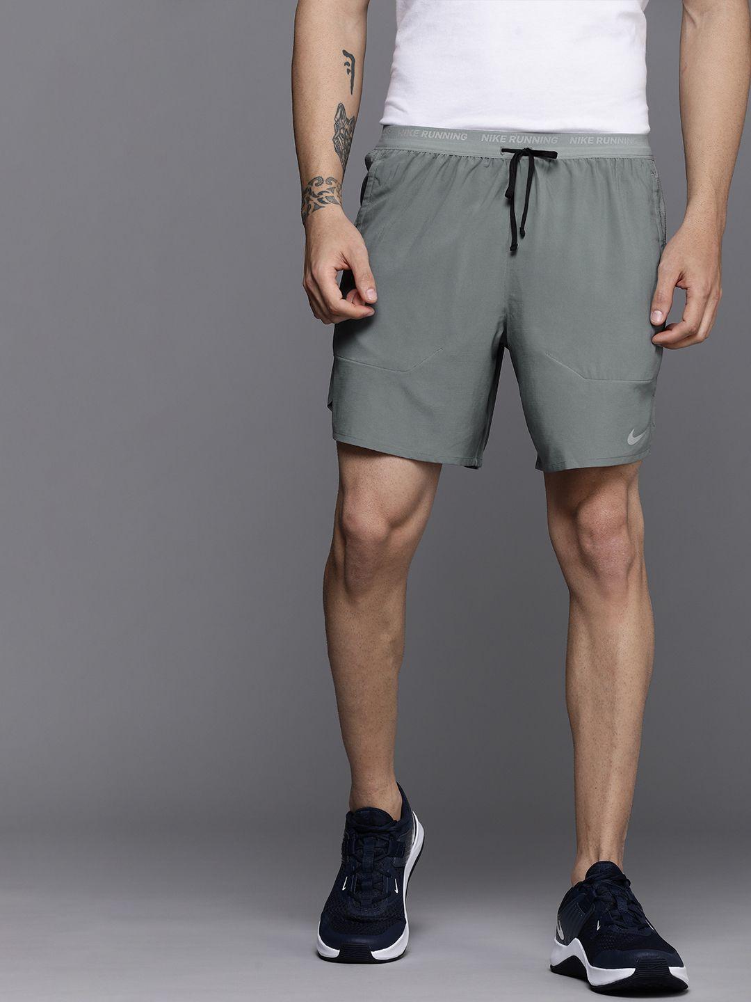 nike-men-grey-solid-mid-rise-elasticated-outdoor-sports-shorts