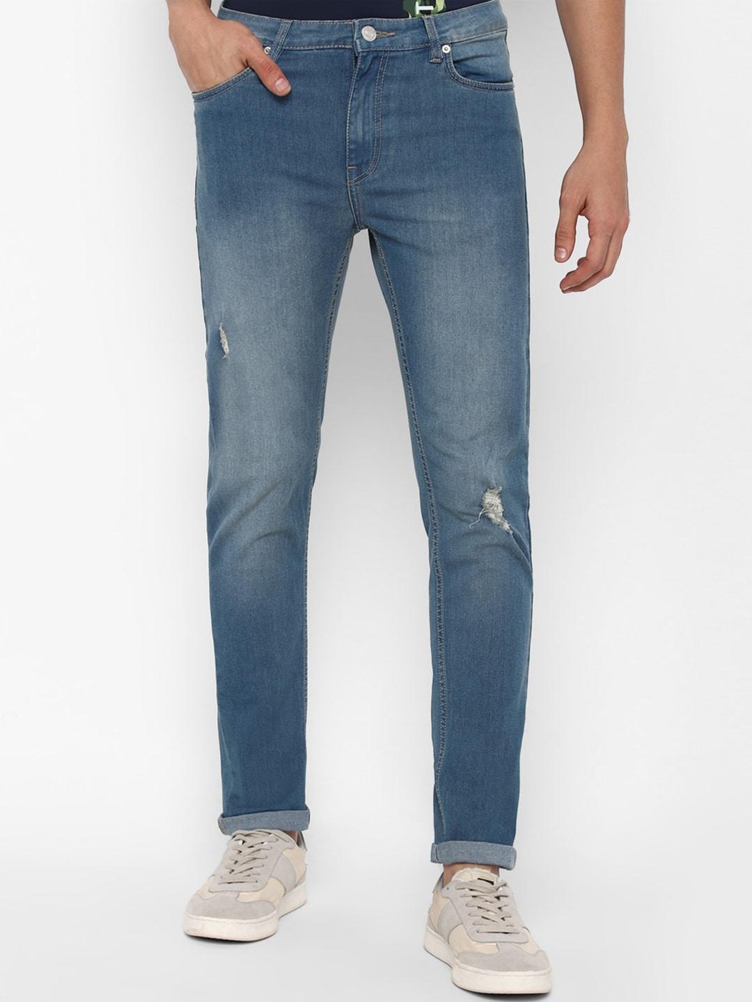 forever-21-men-blue-regular-fit-mildly-distressed-heavy-fade-jeans
