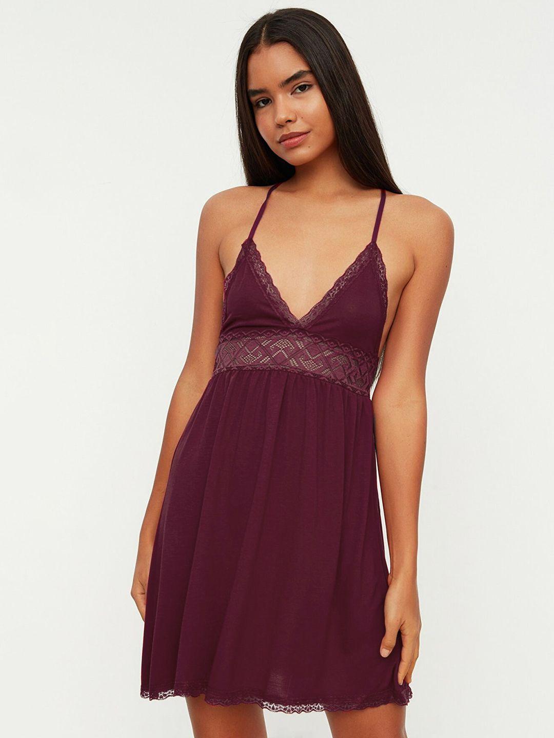 trendyol-women-burgundy-solid-lace-knitted-nightdress