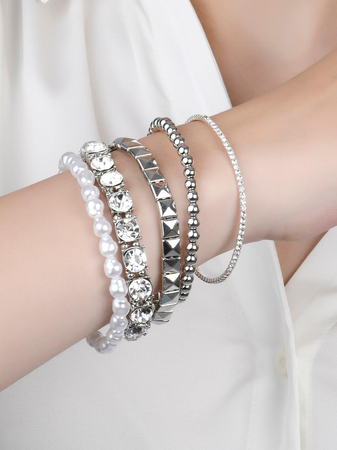 Lilly & sparkle Women Set Of 5 Silver-Toned & White Crystals Silver-Plated Link Bracelet