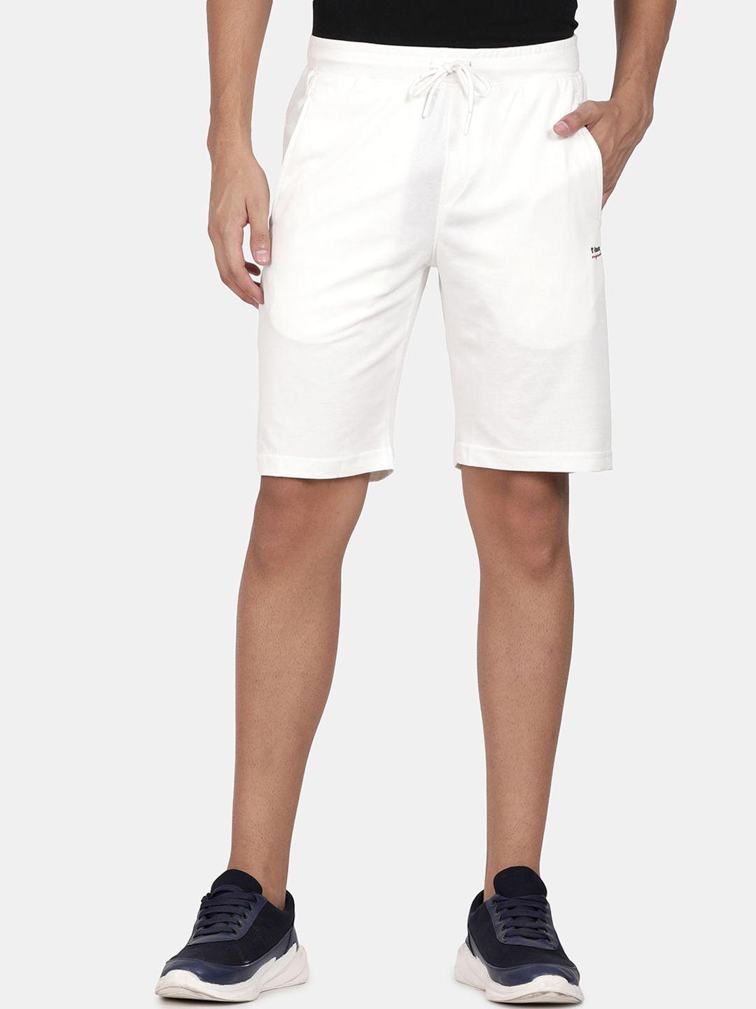 t-base-men-off-white-shorts