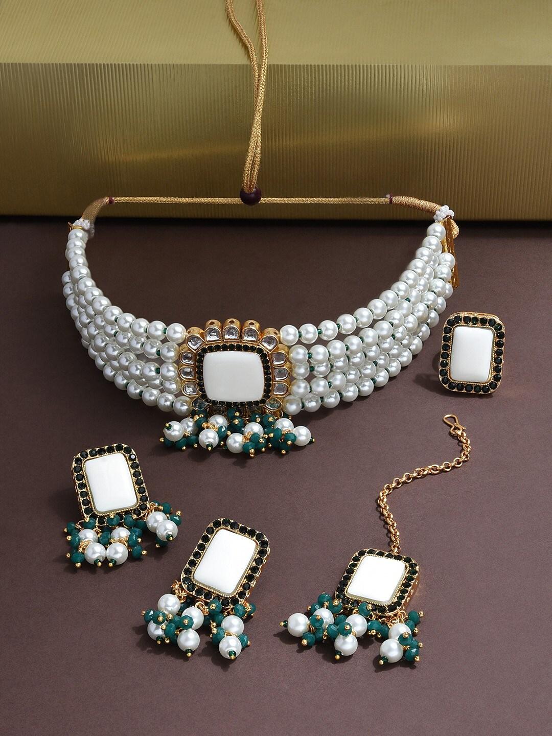 Zaveri Pearls Women White & Green Gold-Plated Kundan & Pearls Studded Choker Jewellery Set
