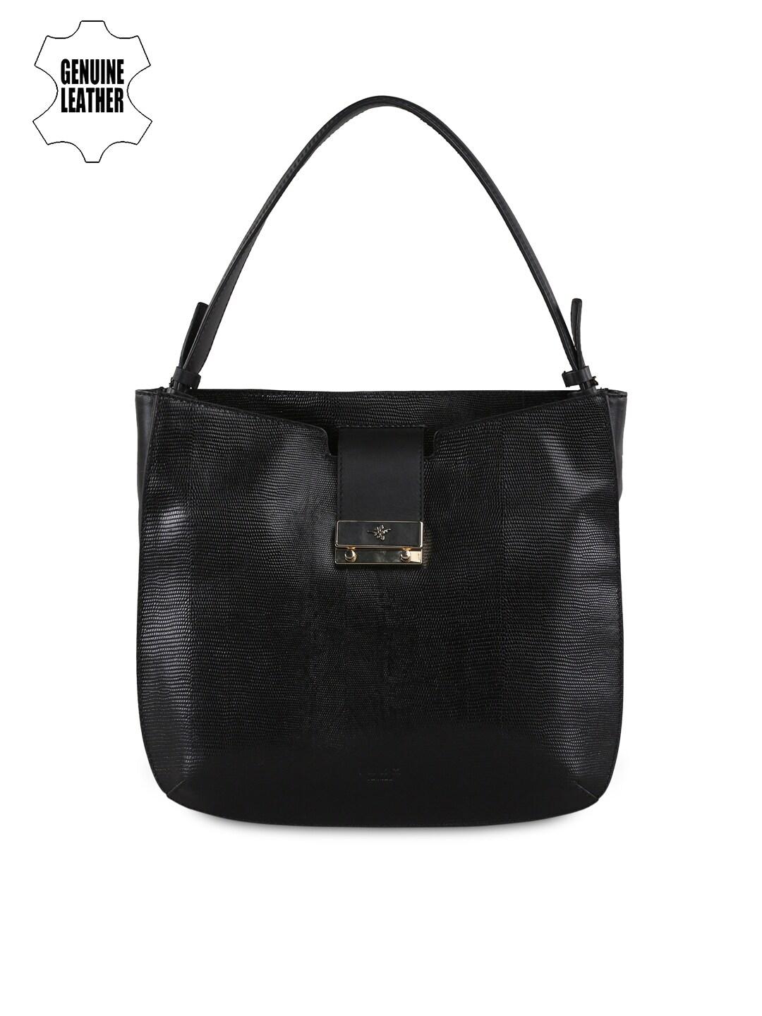 ILEX Black Leather Shoulder Bag