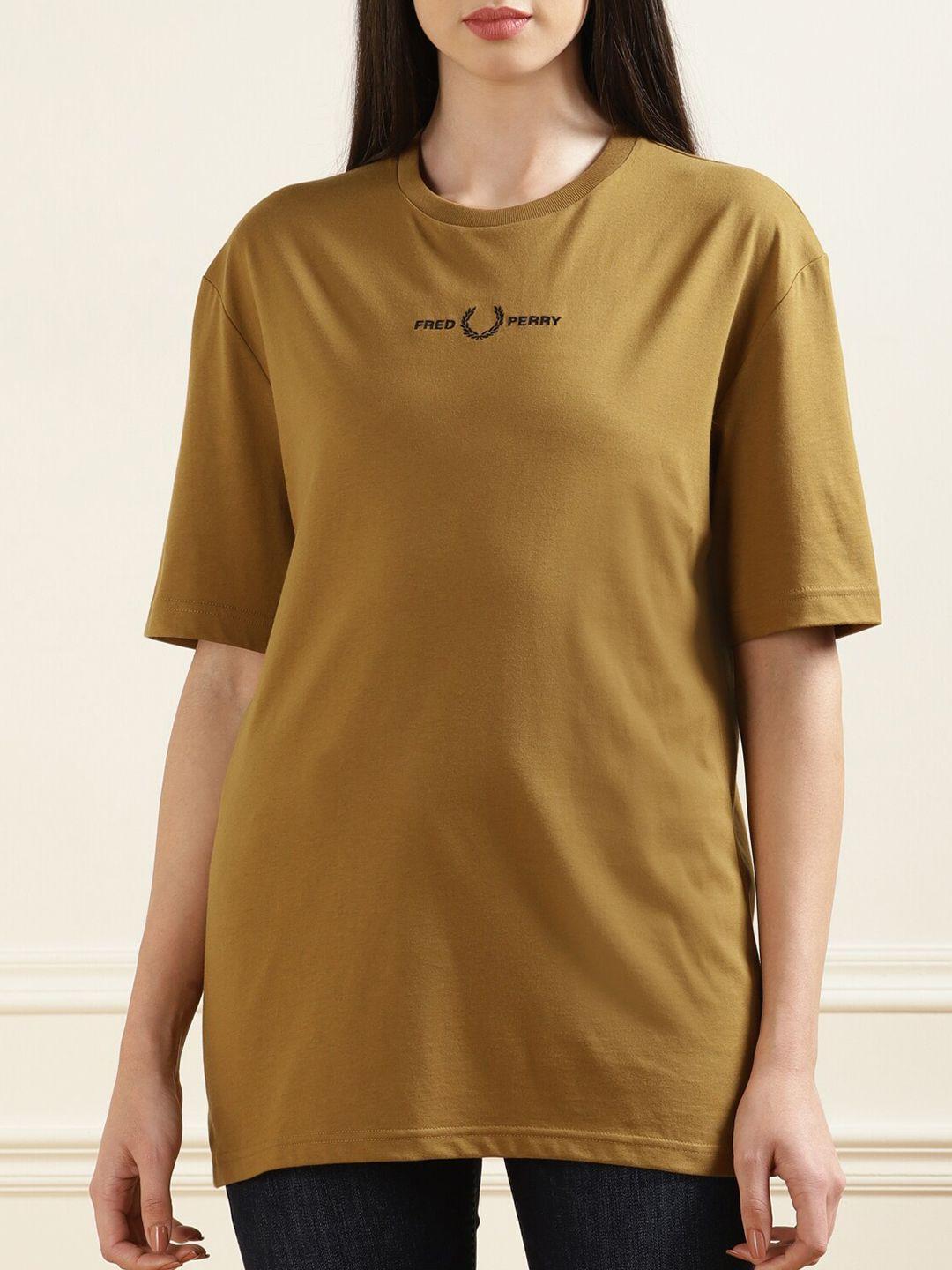 fred-perry-women-brown-typography-t-shirt
