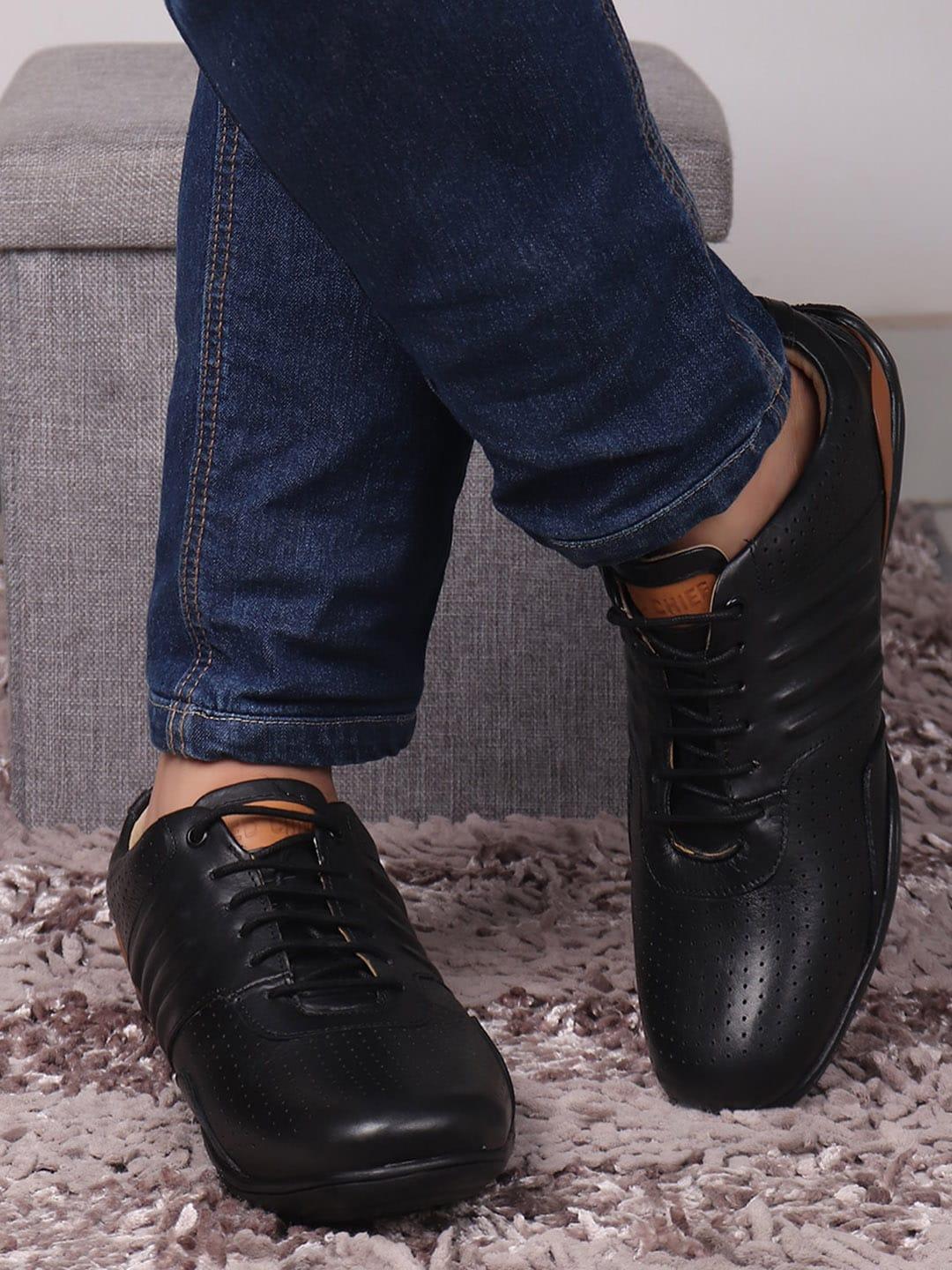 Red Chief Men Black Perforations Leather Driving Shoes