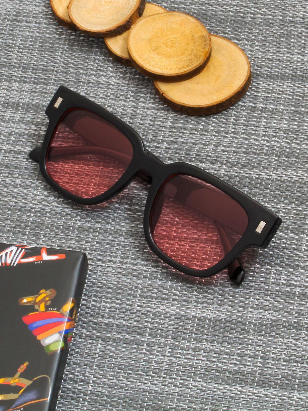 Gold Berg Unisex Pink Lens & Black Wayfarer Sunglasses with UV Protected Lens