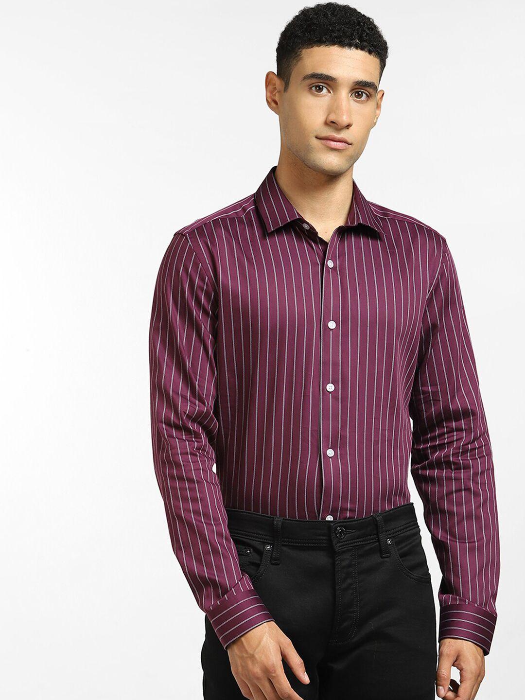 Jack & Jones Men Purple Striped Casual Shirt