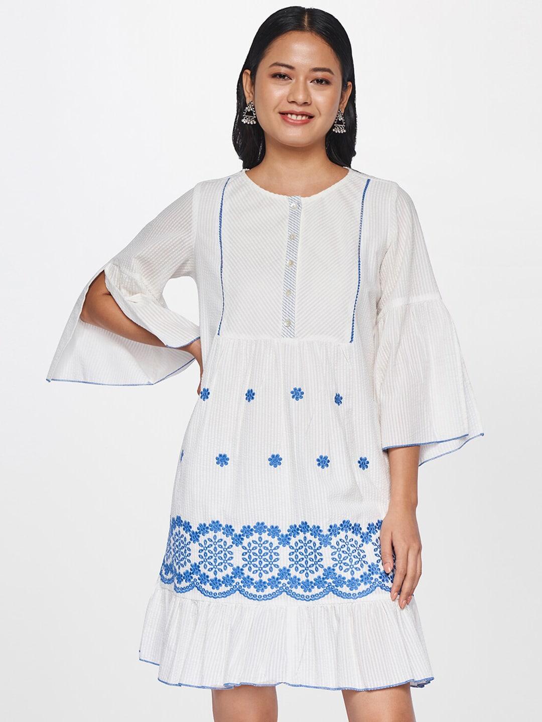 Global Desi Women White Floral printed A-Line Dress