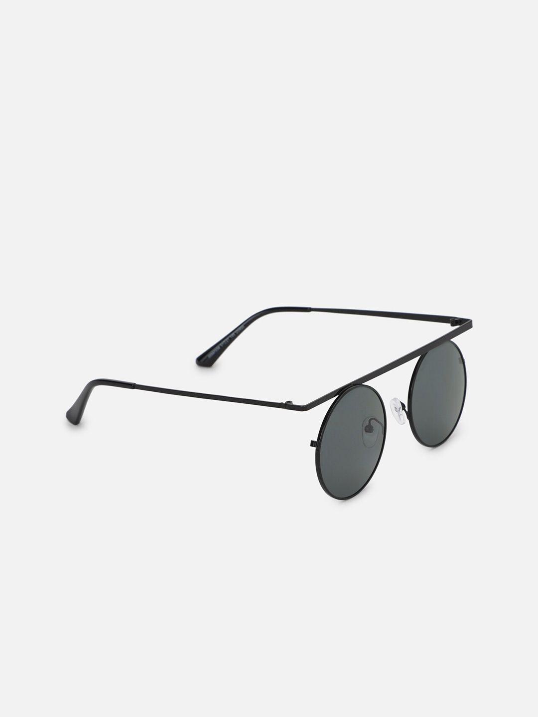 forever-21-women-black-lens-&-round-sunglasses-59723805