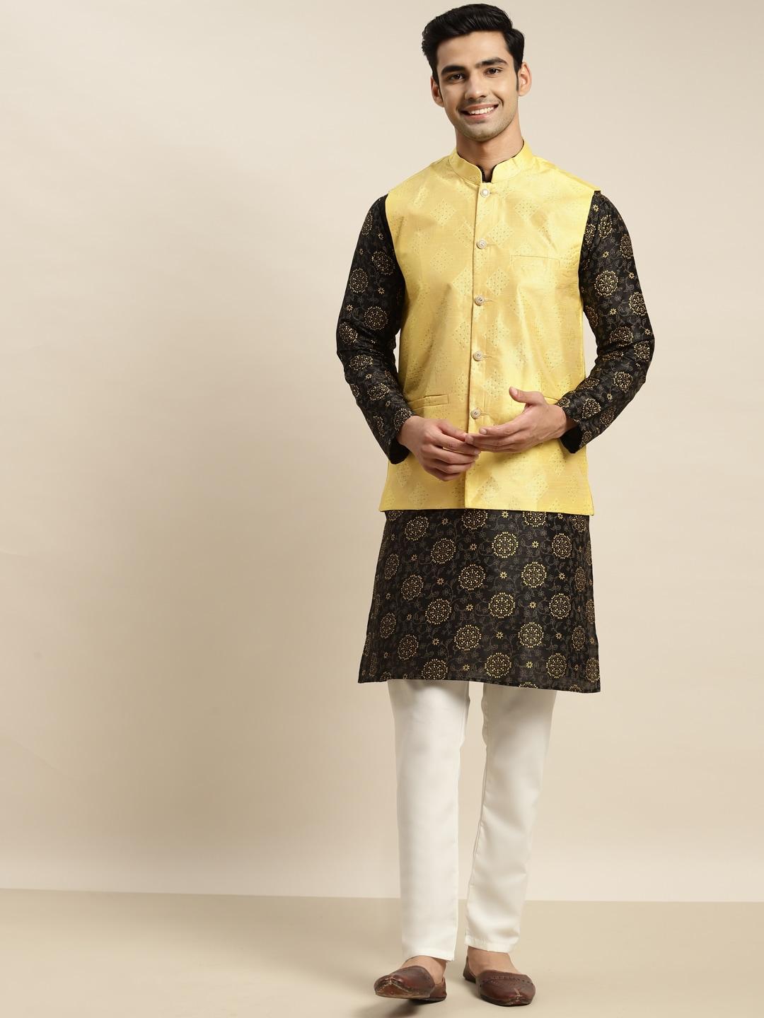 sojanya-men-black-ethnic-motifs-printed-kurta-&-churidar-comes-with-a-nehru-jacket