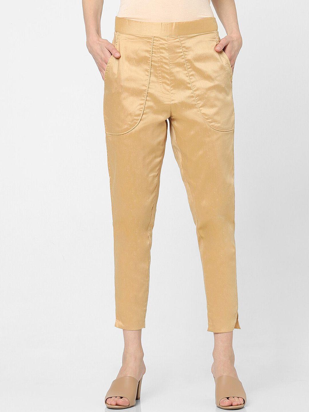 indifusion-women-gold-toned-high-rise-culottes-trousers
