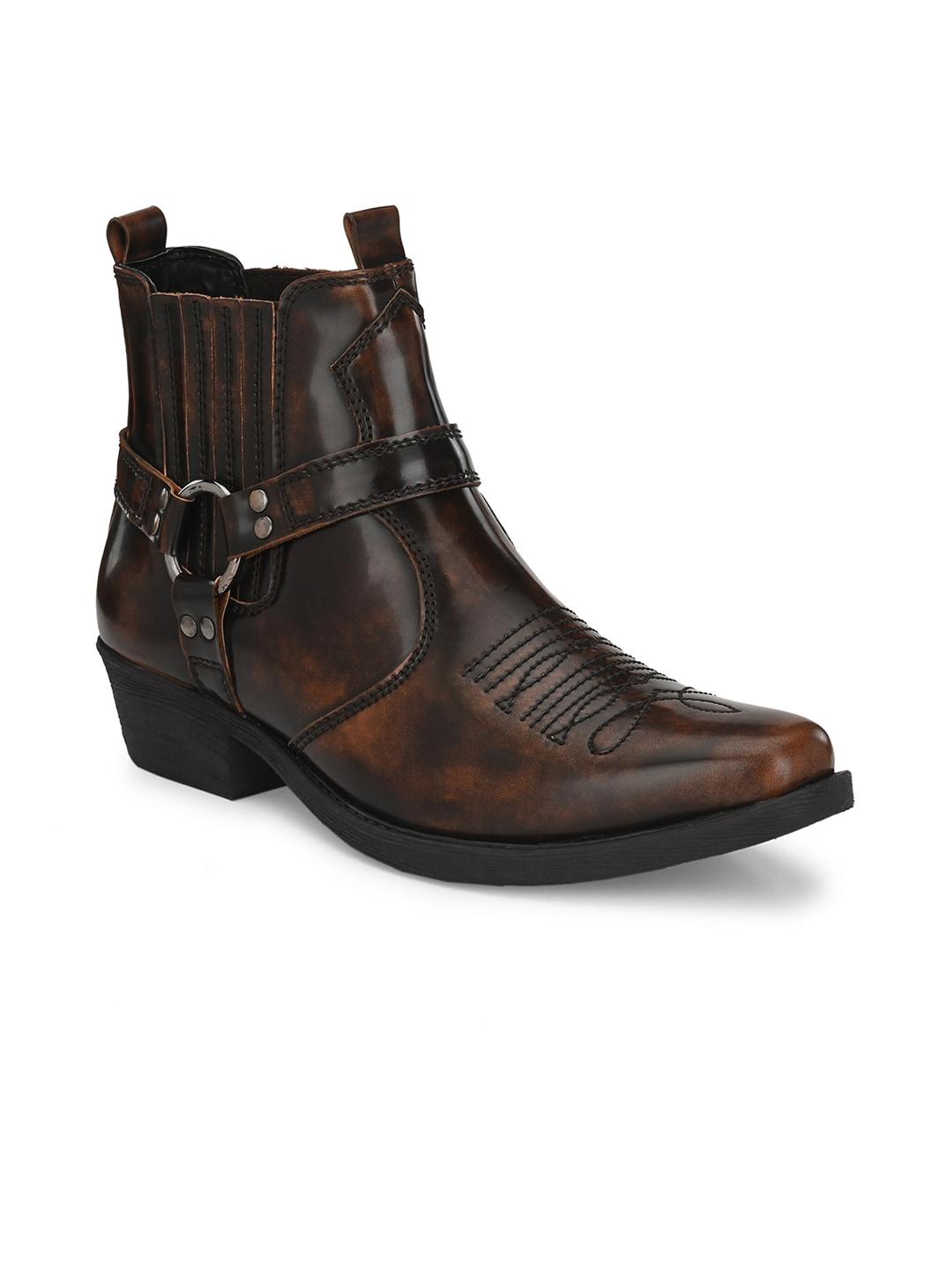delize-men-brown-textured-flat-boots