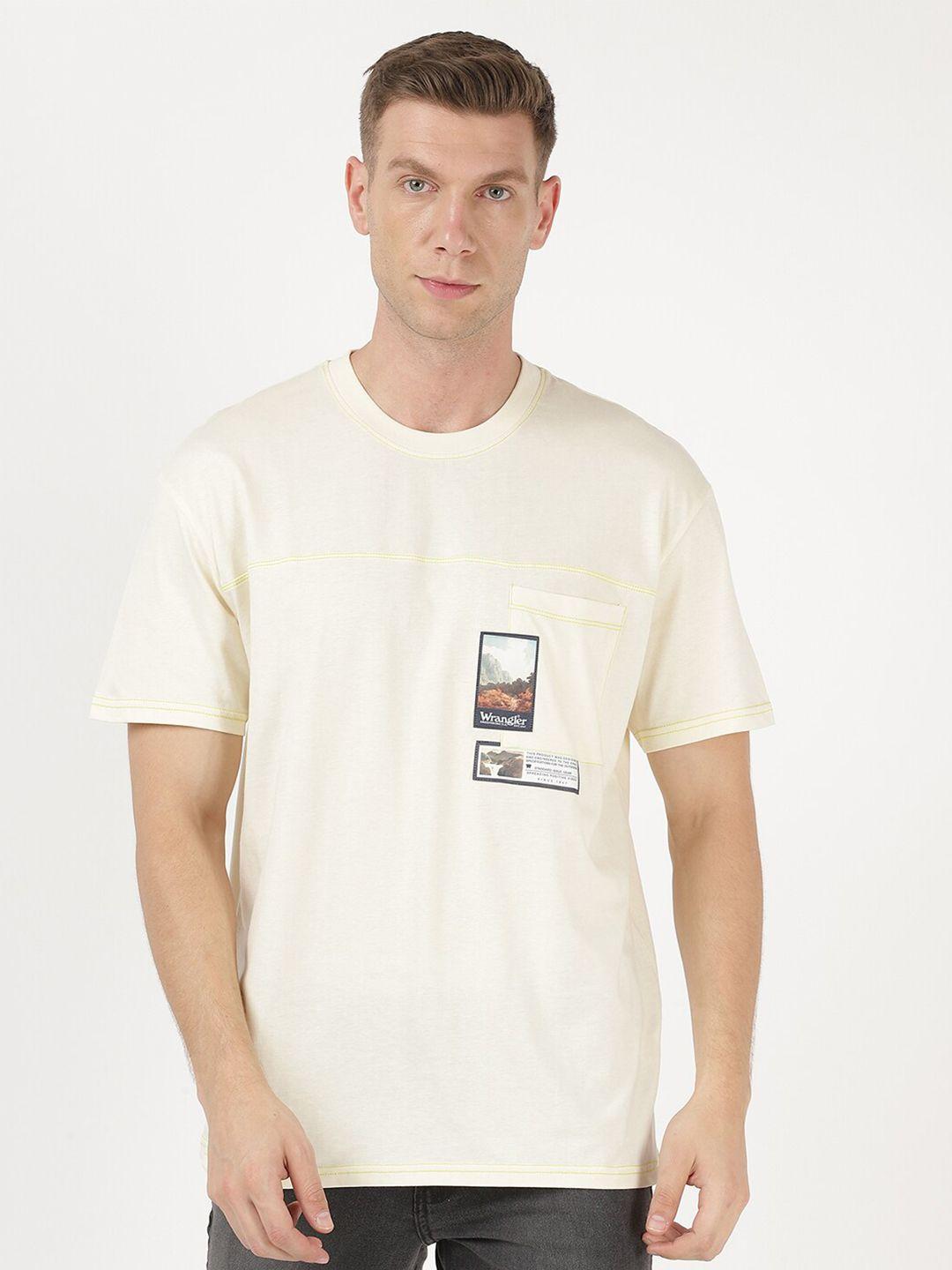 Wrangler Men Cream-Coloured Printed Drop-Shoulder Sleeves Cotton T-shirt