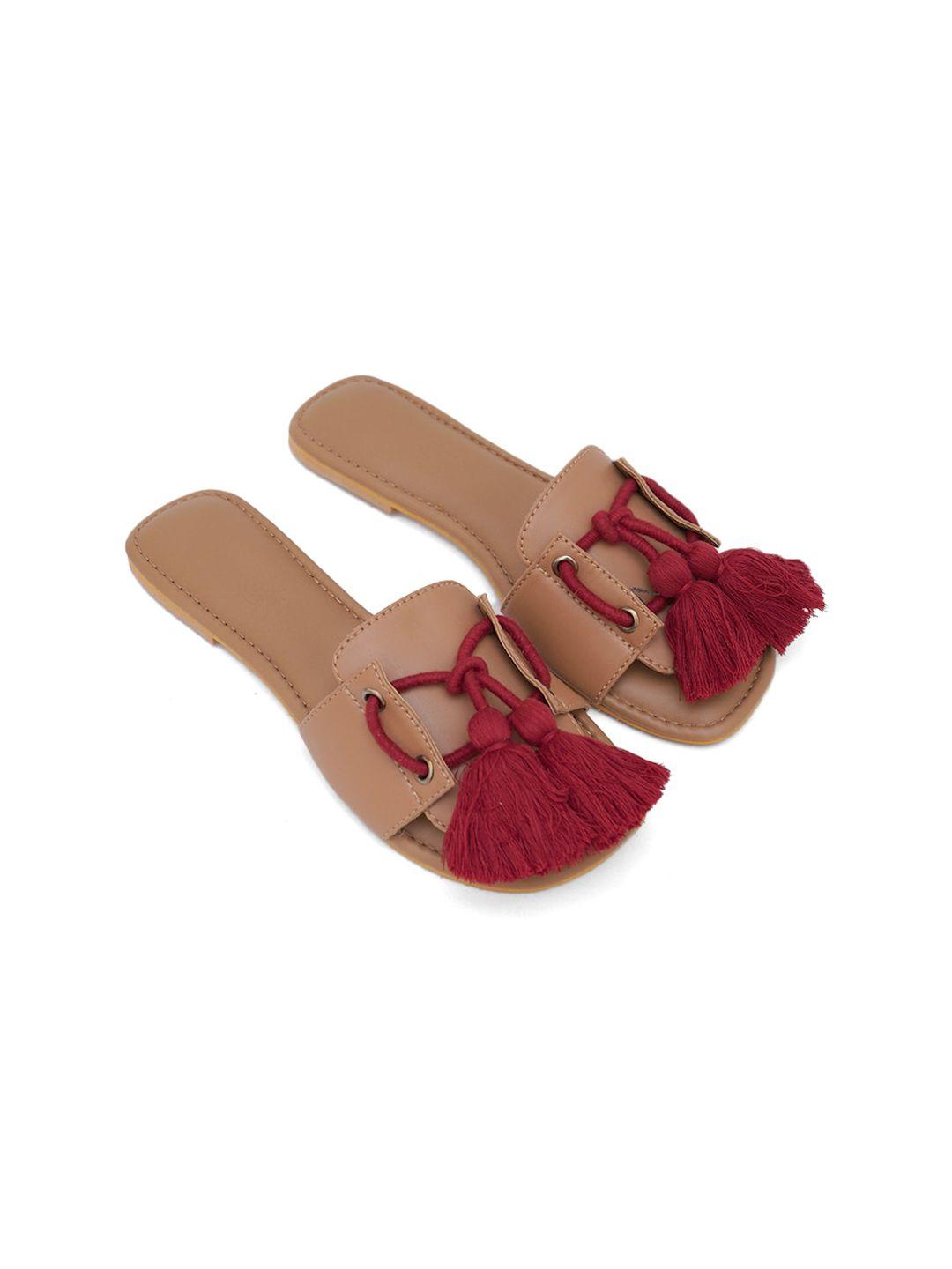 Sole House Women Nude-Coloured Ethnic Open Toe Flats With Tassels