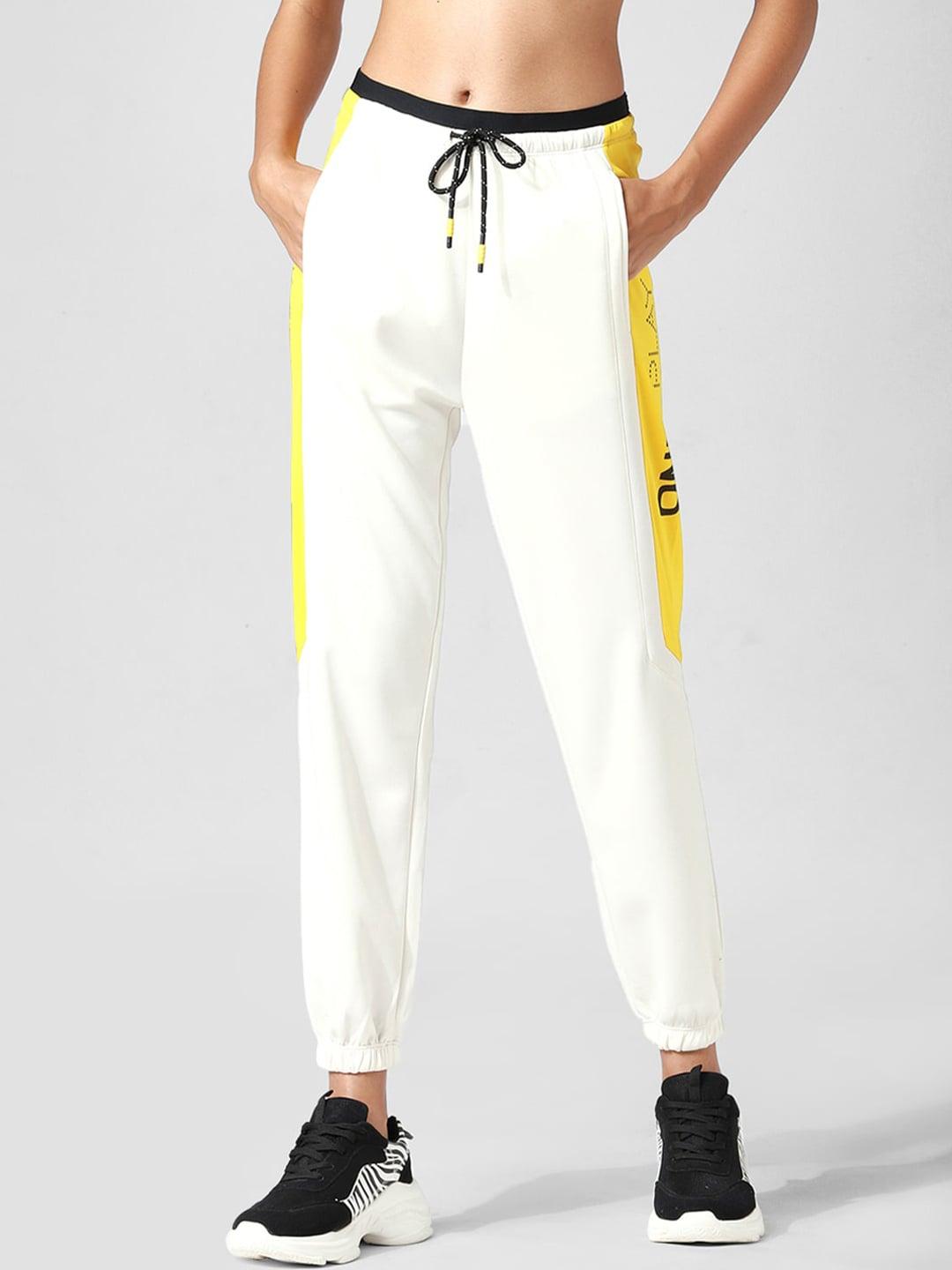 ONLY PLAY Women White & Yellow Graphic Printed Joggers ONLPFREDDY JOGGERS PNT