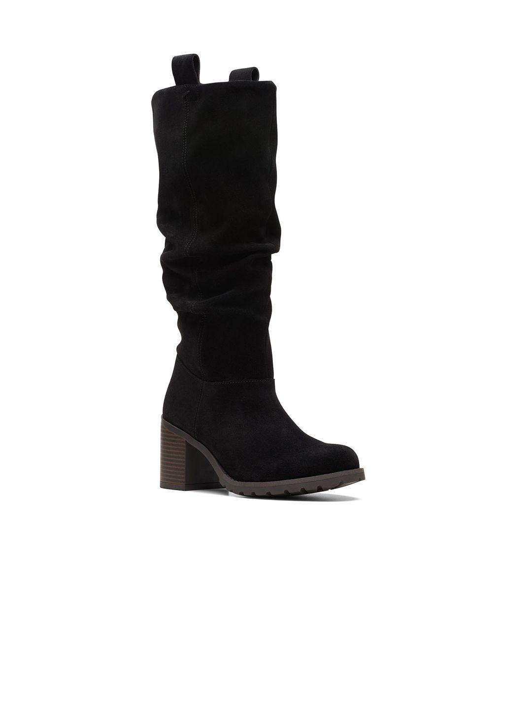 clarks-women-black-solid-desert-boots