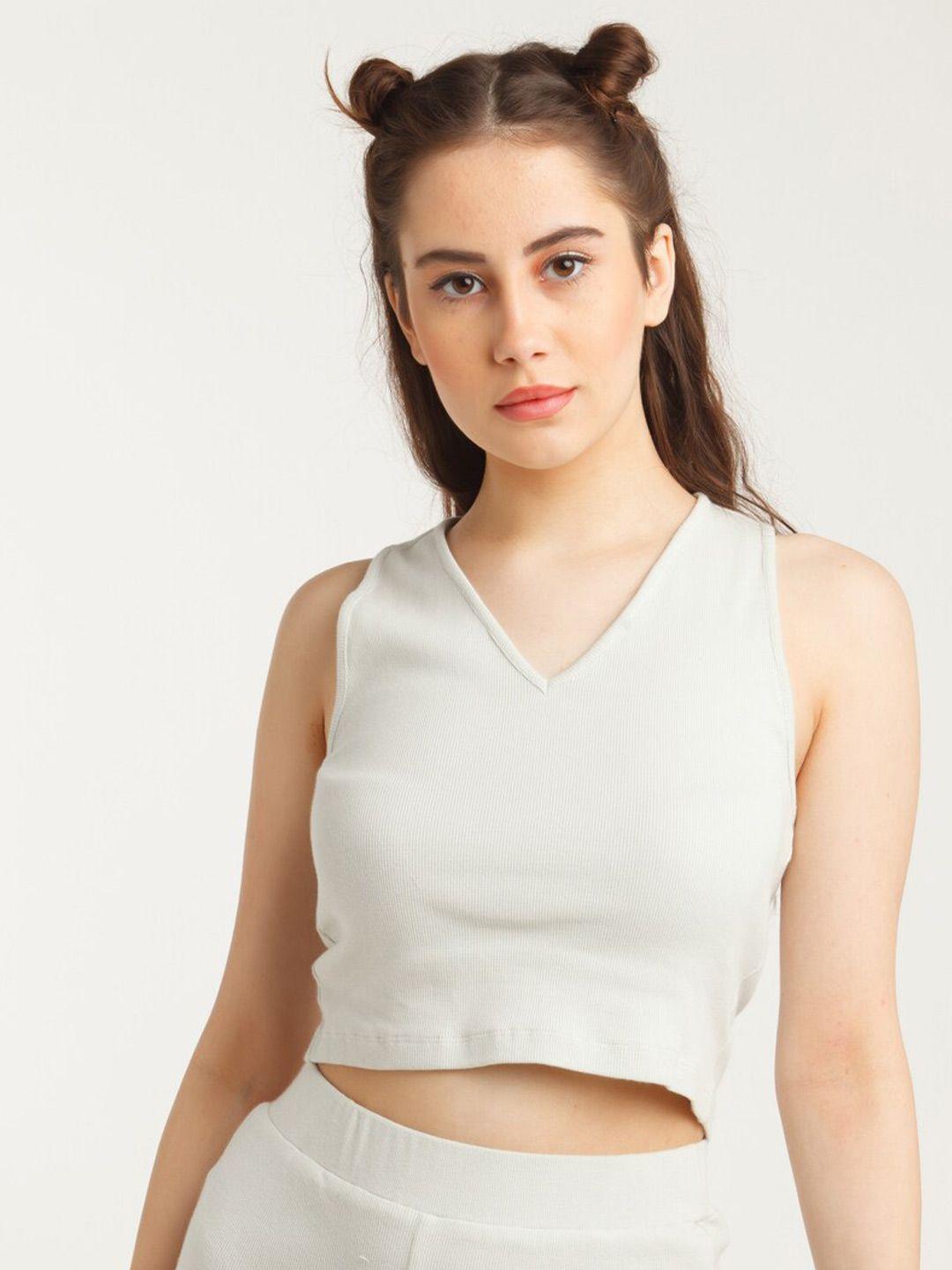 zink-z-women-grey-solid-fitted-pure-cotton-crop-top