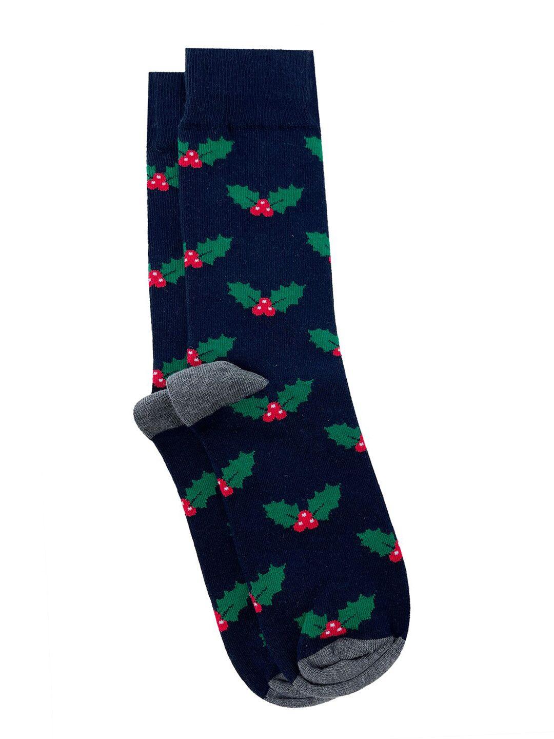 mint-&-oak-men-navy-blue-patterned-under-the-mistletoe-calf-length-socks