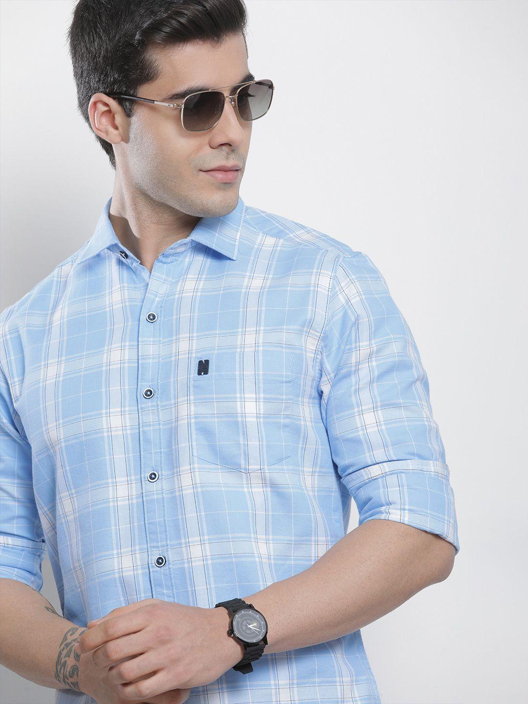 the-indian-garage-co-men-blue-checked-casual-shirt