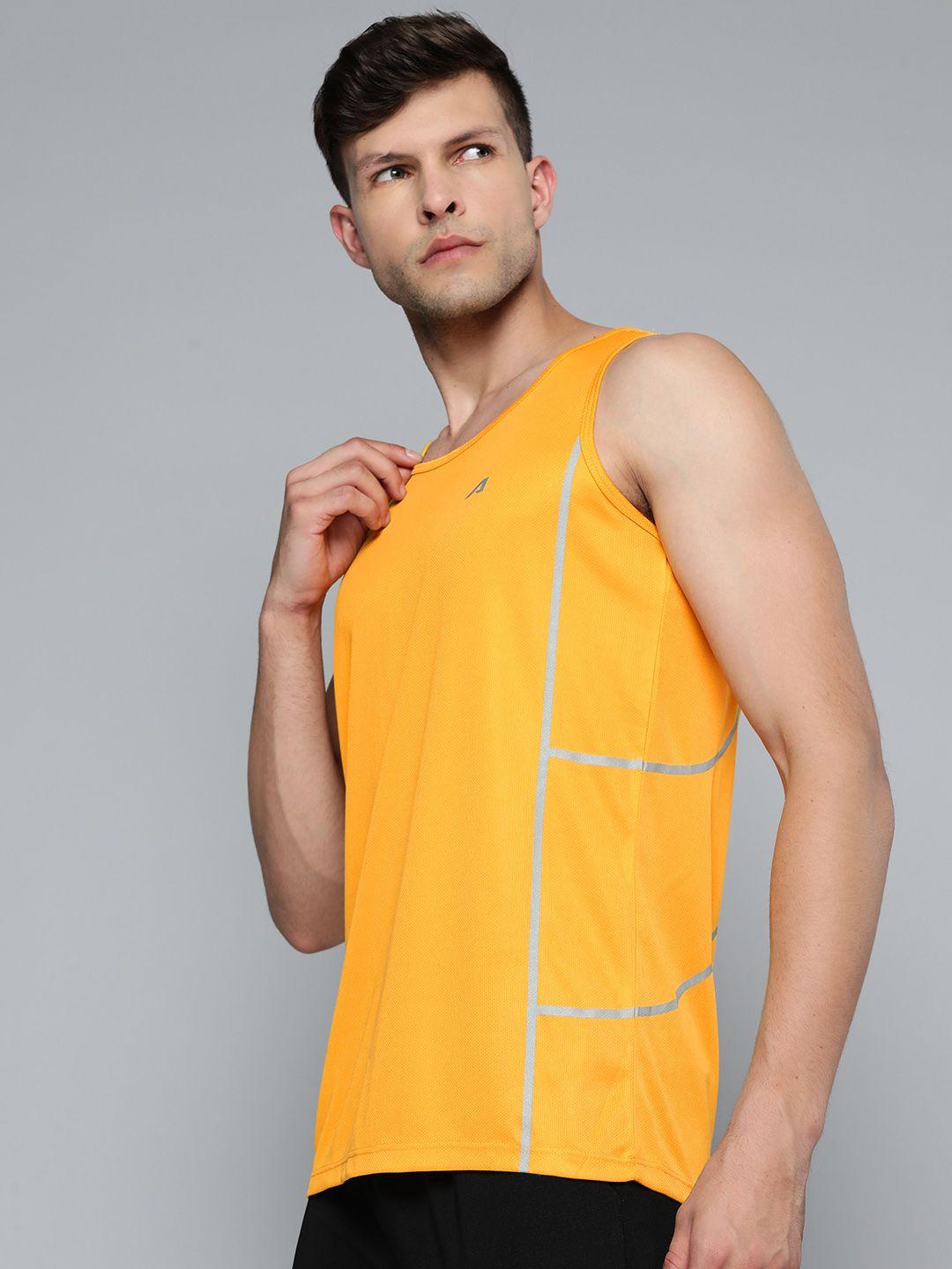 alcis-men-yellow-&-silver-toned-printed-slim-fit-t-shirt